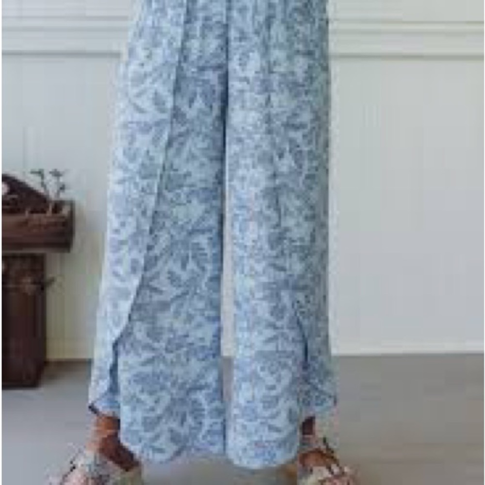 Three Bird Nest Light Blue Floral Wide-Leg Pants